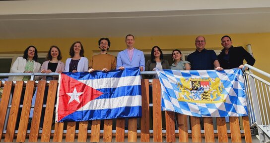 Delegation aus Kuba inklusive Prof. Jansen und Vertreter des BAYLAT
